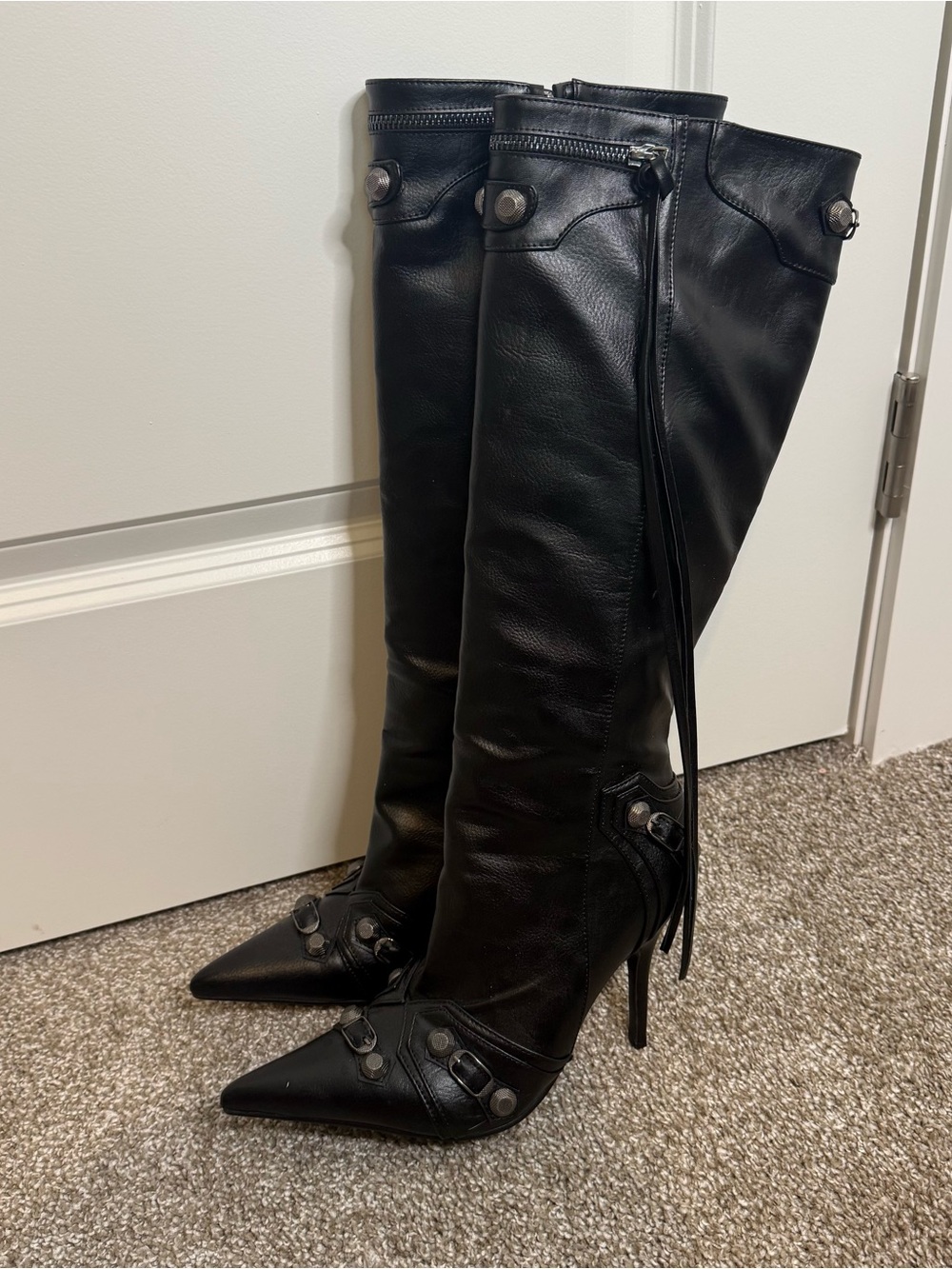 Black Knee-High Pointed Toe Stiletto Boots